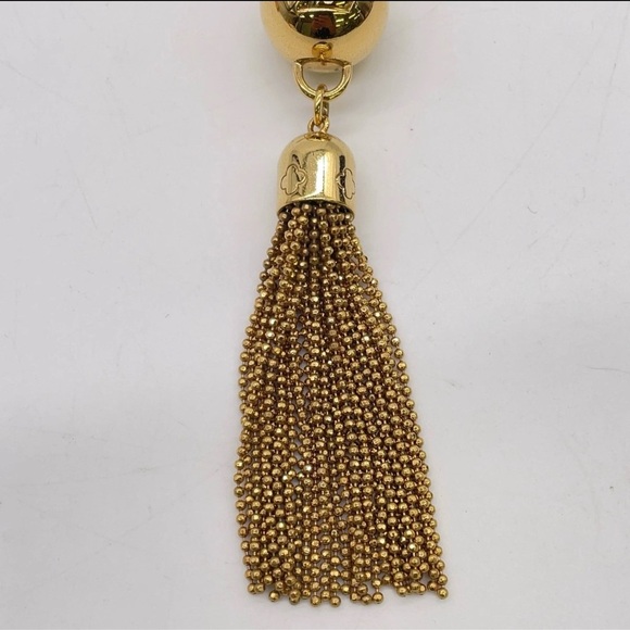 Auth Louis Vuitton Portecle Gold Color
Key Ring/Holder W/Box - Picture 7 of 10